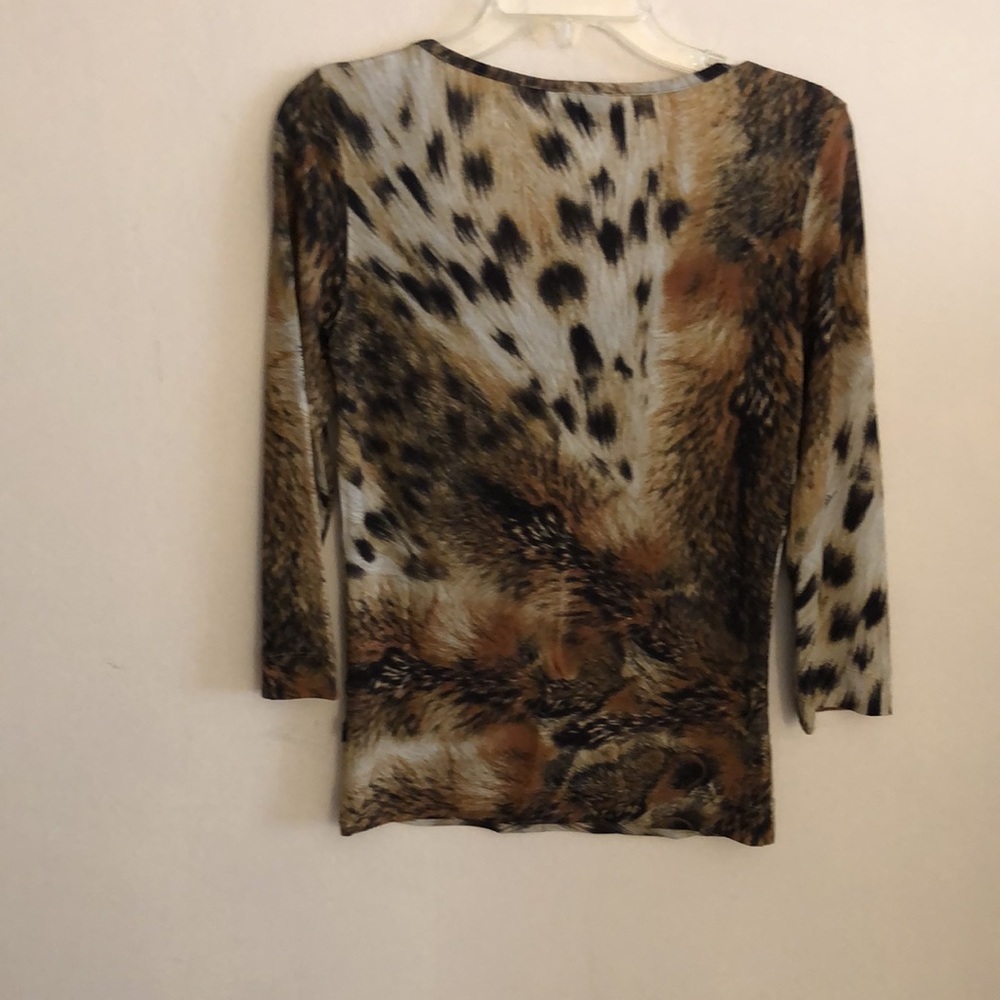 Top. - Picture 7 of 11